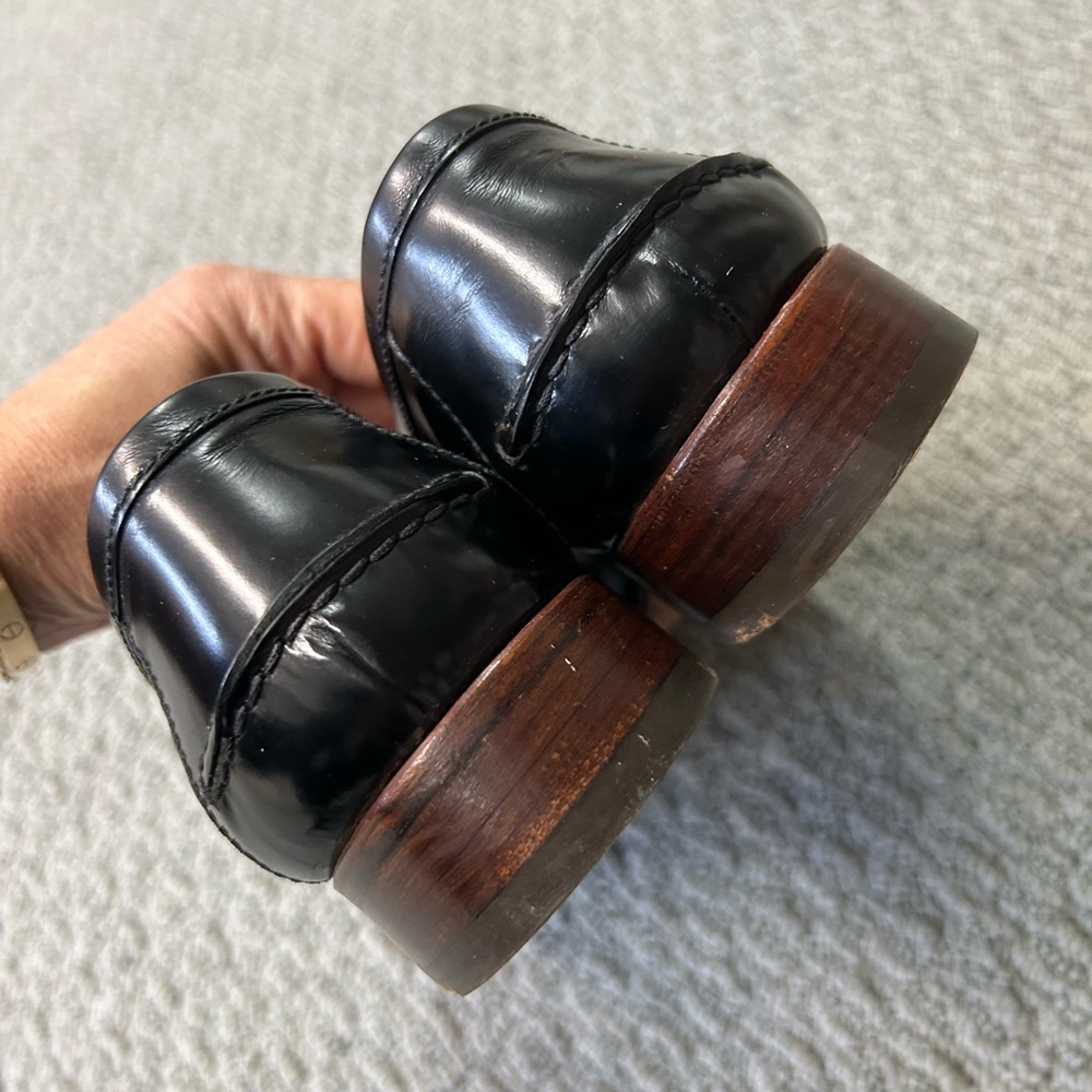 Beautiful Women’s Prada Penny Loafers, Size 9/39 1/2. - Picture 7 of 10